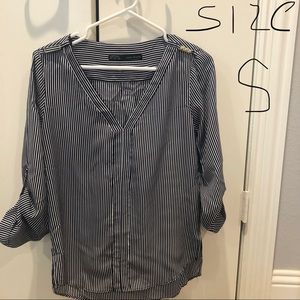 Women’s casual office attire.